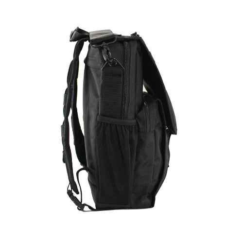 Mesh side pocket.